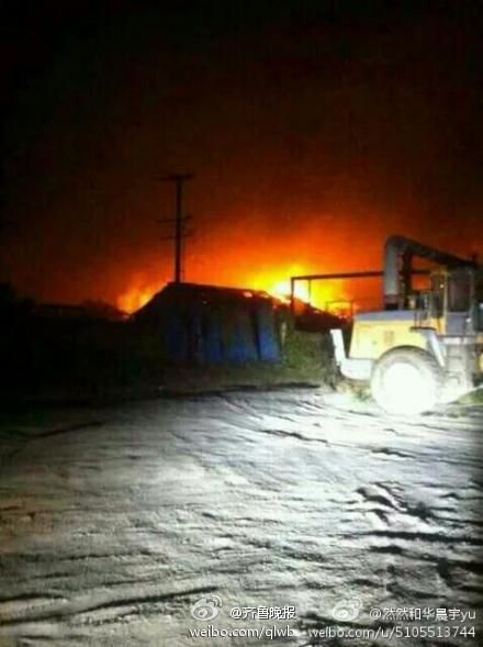 爆炸现场 图片来自网友 爆炸现场 图片来自网友